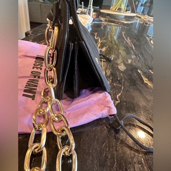 HOUSE OF WANT Vegan Suede Quilted Leather Fold over Bag w Gold Chain Strap - Picture 2 of 4